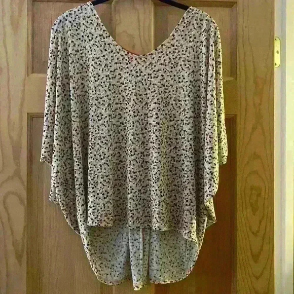 BCBGeneration Flowy Top with Plunging V Back - Picture 1 of 5